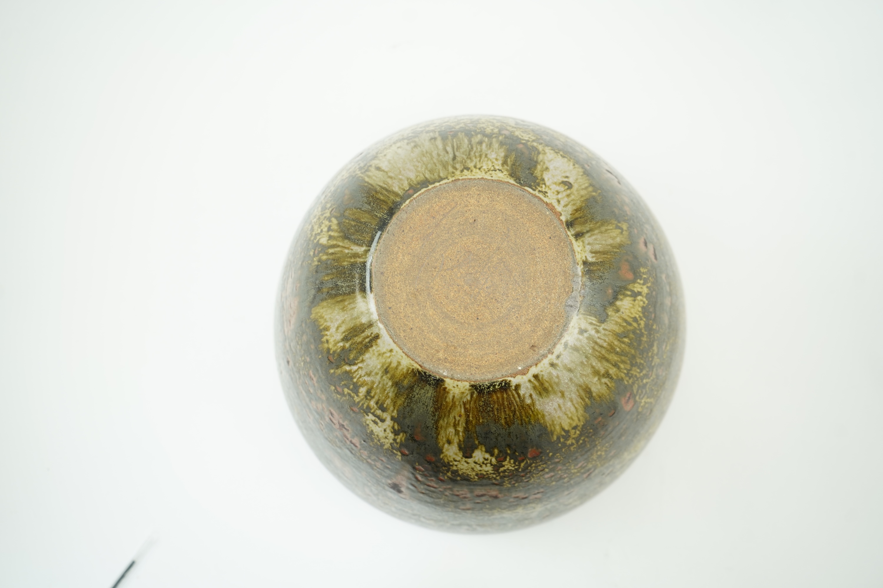 Poh Chap Yeap (Chinese/British, 1927-2007): A large deep dappled stoneware bowl